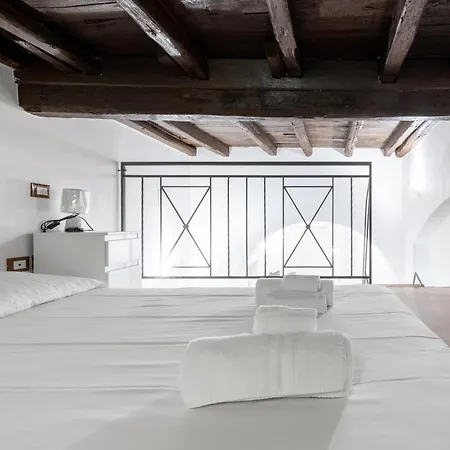 Lovely - Capocci Lägenhet Rom