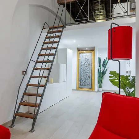 Lovely - Capocci Apartment